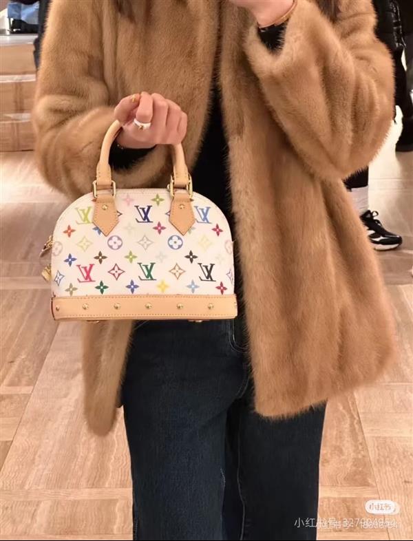 2026124175532907 130